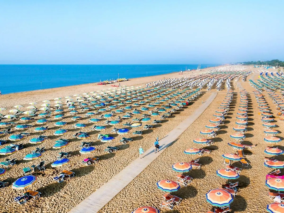 Apartment Villaggio Azzurro-3 By Interhome Bibione Italië